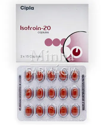Isotretinoína